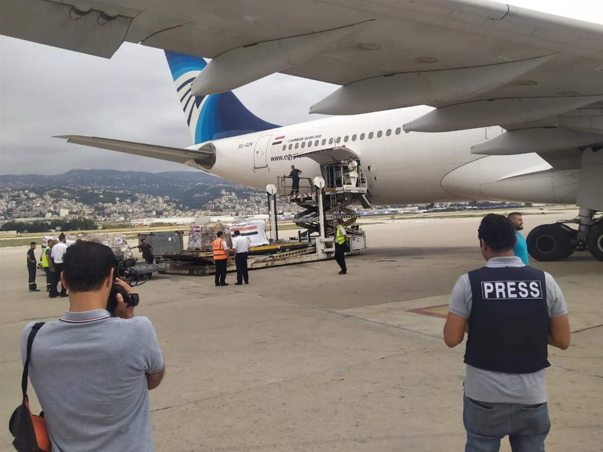 رحلة استثنائية.. مصر تعيد 304 مواطنين من لبنان بعد التوترات الجارية