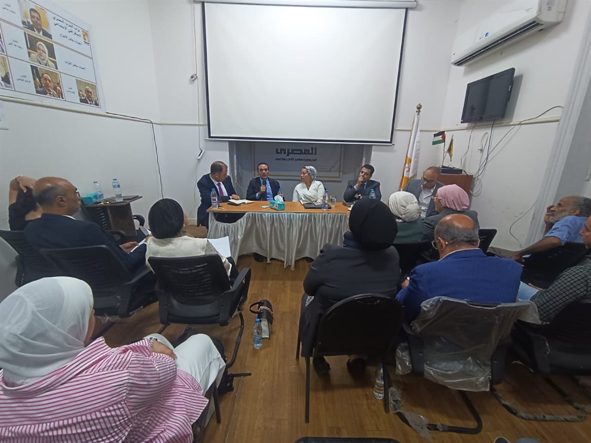 «برلمانية المصري الديمقراطي» تعقد ورشة عمل حول الدعم العيني والنقدي «برلمانية المصري الديمقراطي» تعقد ورشة عمل حول الدعم العيني والنقدي