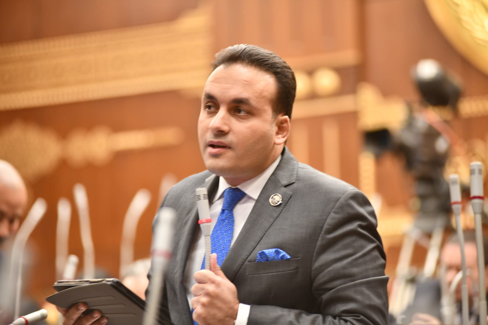 عمرو فهمي: حديث الرئيس عن مراجعة الصندوق يؤكد حرصه لتخفيف الضغوط عن الشعب