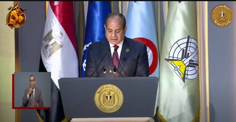 الرئيس السيسي لرجال القوات المسلحة: أنتم حصن الوطن ويده الضاربة