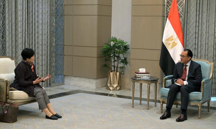رئيس الوزراء يلتقى محافظ طوكيو لمناقشة ملفات التعاون المشتركة