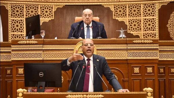 محمد جبران: توفير 500 مليون جنيه للاشتراك في التأمين الصحي لصالح عمال المقاولات محمد جبران: توفير 500 مليون جنيه للاشتراك في التأمين الصحي لصالح عمال المقاولات