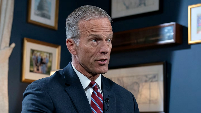 جون ثون زعيماً للجمهوريين بمجلس الشيوخ