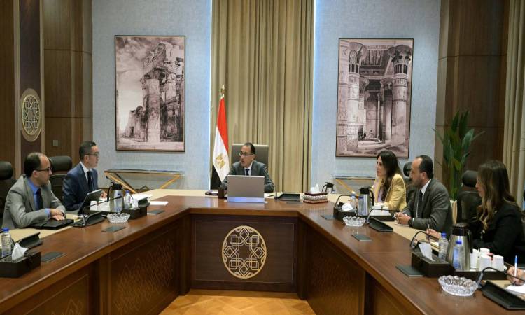 «مدبولي» يؤكد جهود الدولة لتوافر بيئة مواتية لمناخ استثماري جاذب