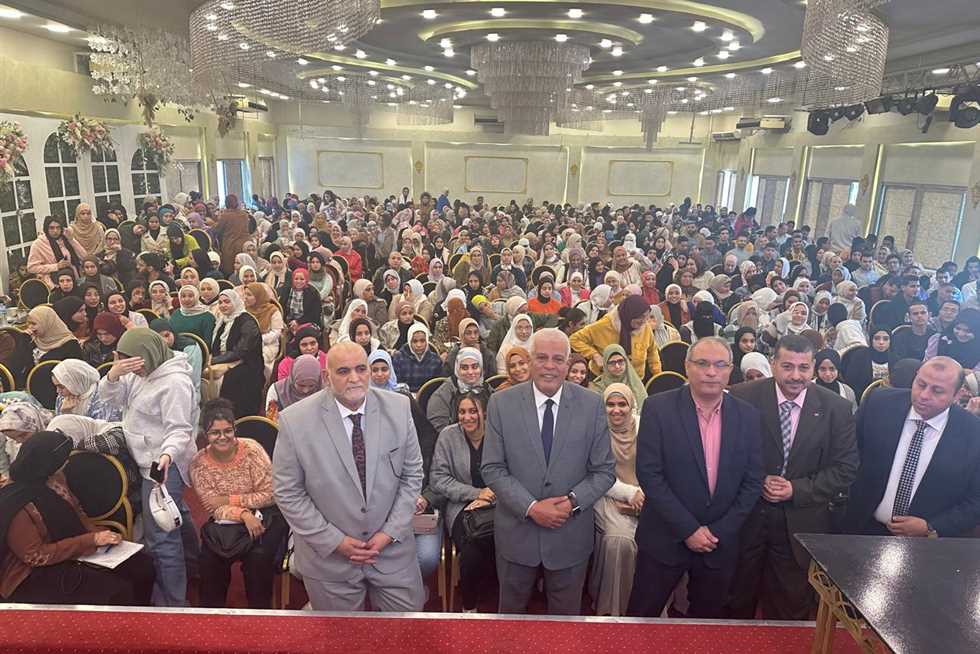 سلامة الغذاء والتحاليل الطبية.. « الزراعيين» تحتفل بتخريج 600 مهندس