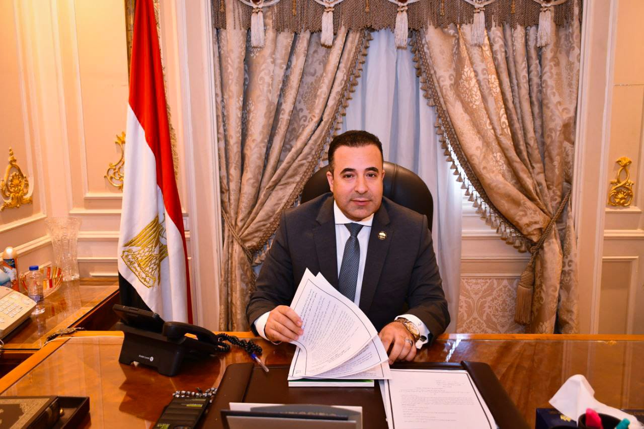 «اتصالات النواب» تدرس إضافة مواد عقابيه لجرائم الذكاء الاصطناعي والروبوت