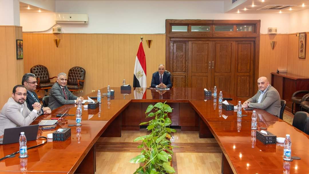 وزير الري: تقييم مشروعات تطوير الري الحديث ومردودها على إدارة وتوزيع المياه