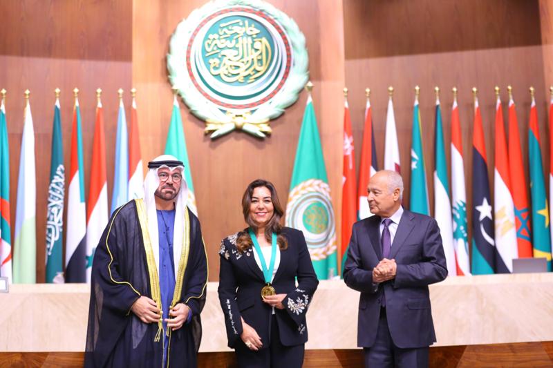 منال عوض تفوز بجائزة التميز الحكومي العربي كأفضل محافظ على مستوى الدول العربية لعام 2023-2024