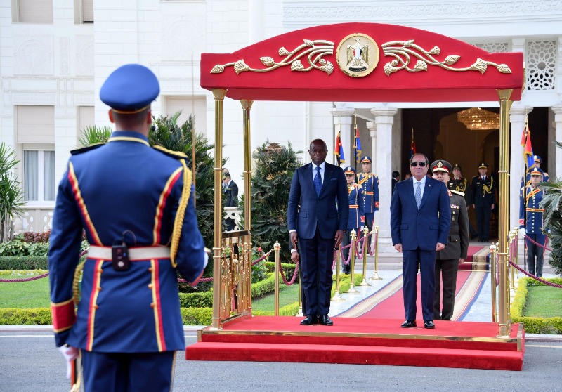 الموقع الرئاسي ينشر فيديو لقاء الرئيس السيسي ونظيره الجابوني بالاتحادية 