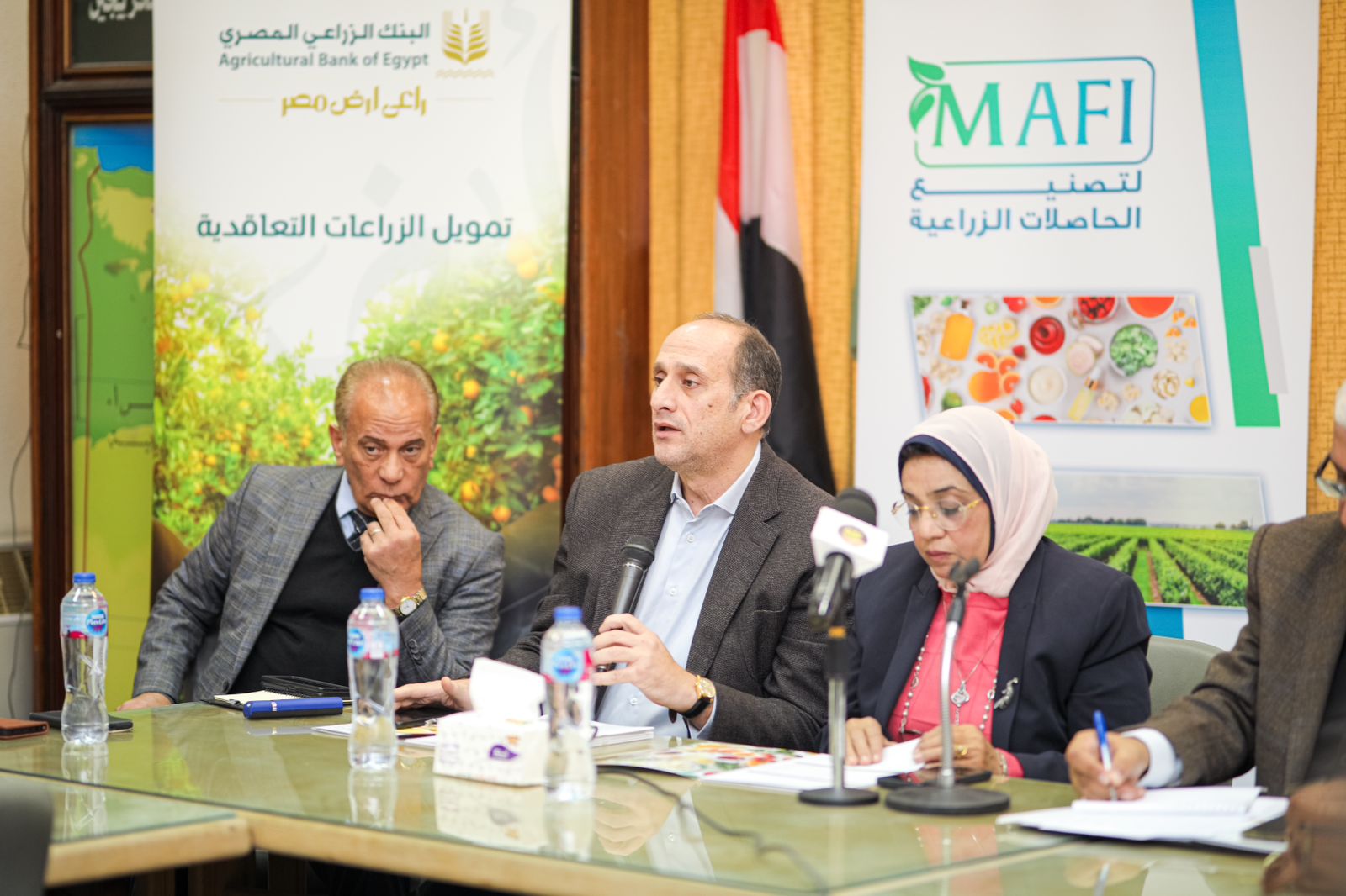 «مافي» والبنك الزراعي يلتقيان مزارعي النوبارية ووادي النطرون