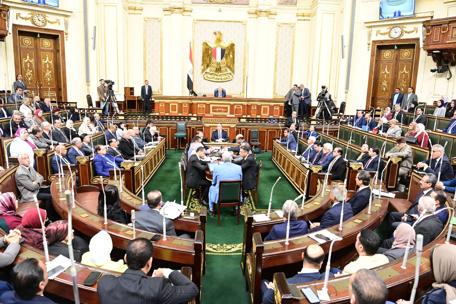 خلال مناقشة قانون الإجراءات الجنائية.. الحكومة ترفض مُقترح النائب إيهاب منصور بشأن استجواب المتهم