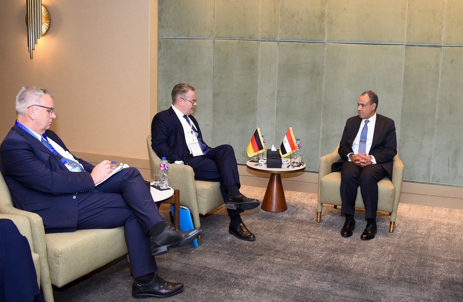 وزير الخارجية يلتقى نظيره الألماني ويبحثان معا سبل التعاون المشترك وزير الخارجية يلتقى نظيره الألماني ويبحثان معا سبل التعاون المشترك