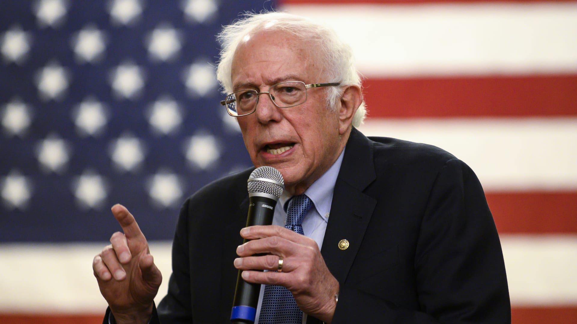 “سيناتور أمريكي” يتهم حكومة نتنياهو بارتكاب جرائم حرب وتطهير عرقي في غزة