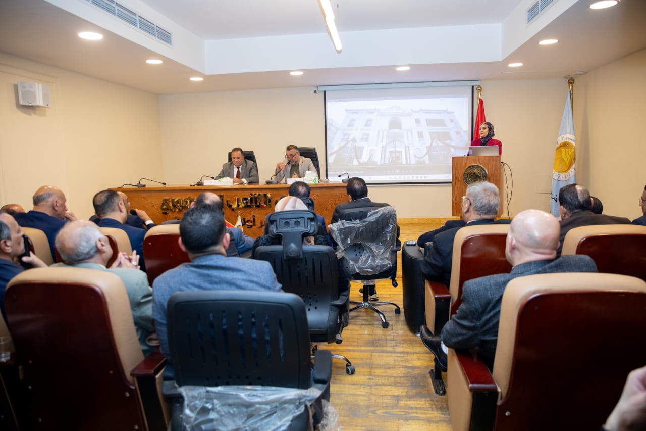 أمانة المجالس المحلية بـ«الشعب الجمهوري» تعقد اجتماعا لإطلاق المرحلة الثانية من مبادرة «دورك» أمانة المجالس المحلية بـ«الشعب الجمهوري» تعقد اجتماعا لإطلاق المرحلة الثانية من مبادرة «دورك»