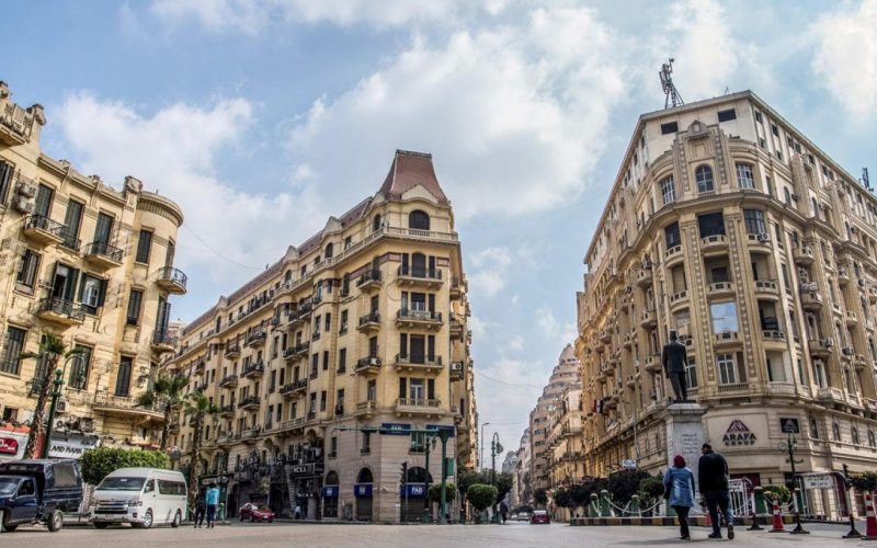 بين الملاك والمستأجر.. من ينتصر في معركة الإيجار القديم؟! بين الملاك والمستأجر.. من ينتصر في معركة الإيجار القديم؟!