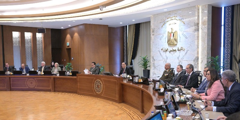 مجلس الوزراء يُوافق على الرؤية المقترحة لتنظيم سوق السيارات لعام 2025