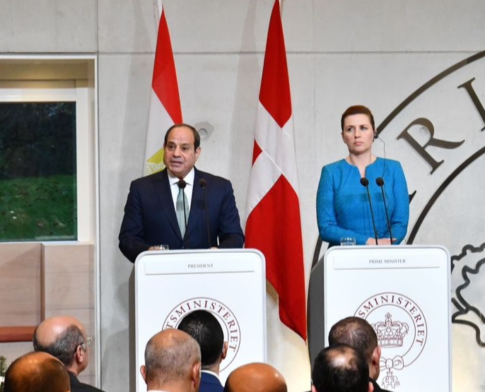 نص كلمة الرئيس السيسي خلال مأدبة عشاء أقامها على شرف ملك الدنمارك وقرينته نص كلمة الرئيس السيسي خلال مأدبة عشاء أقامها على شرف ملك الدنمارك وقرينته