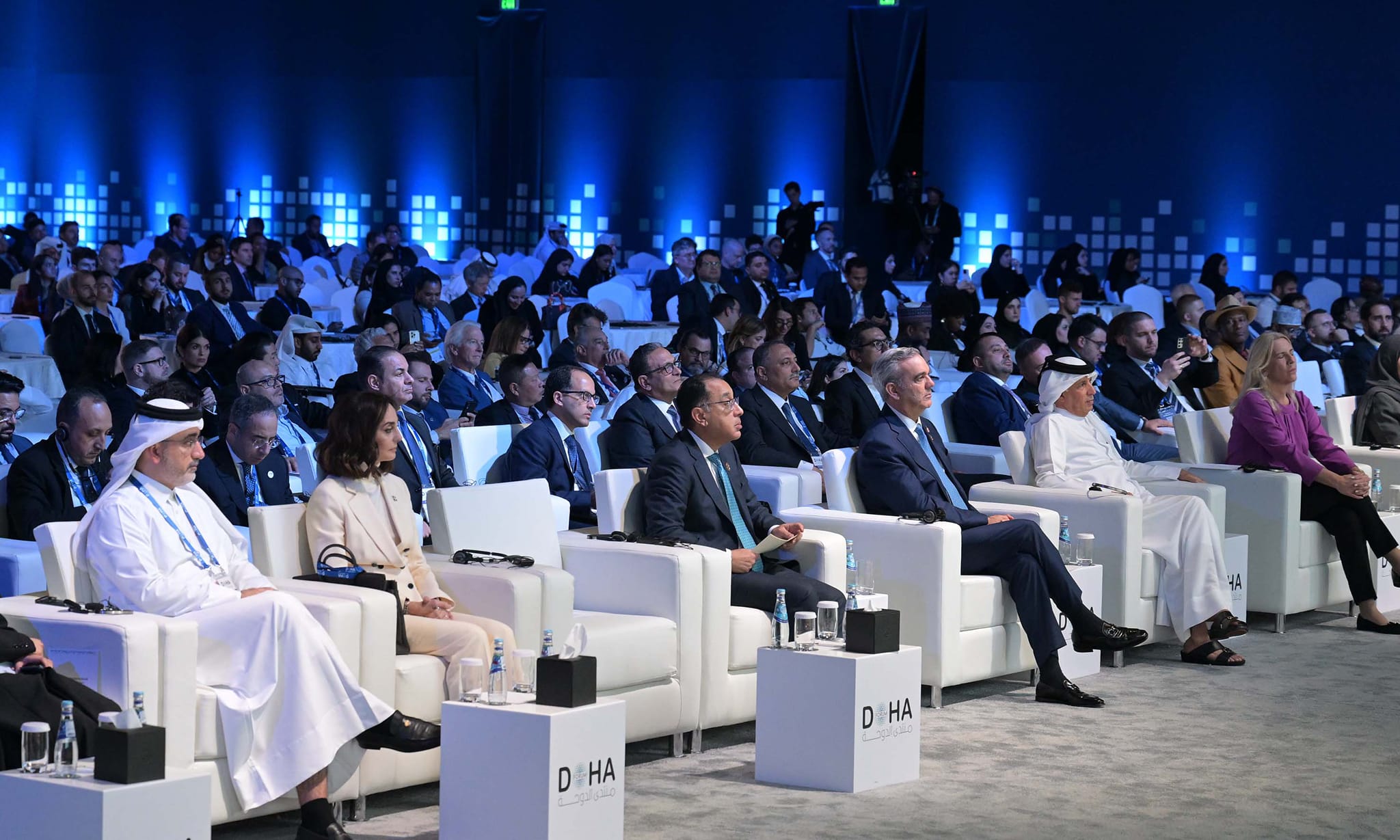 منتدى الدوحة 2024.. «مدبولي» يشارك في جلسة نقاشية بعنوان «آفاق التعاون في عالم منقسم» منتدى الدوحة 2024.. «مدبولي» يشارك في جلسة نقاشية بعنوان «آفاق التعاون في عالم منقسم»