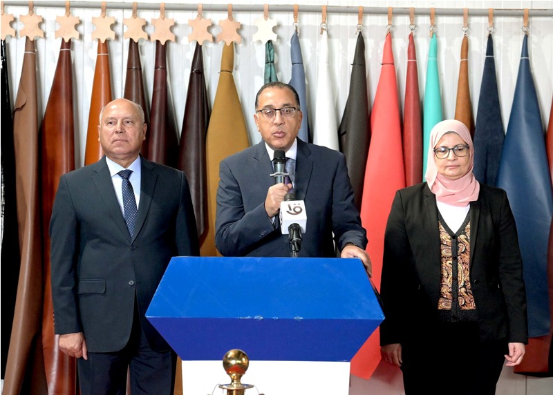 رئيس الوزراء يختتم جولته التفقدية بمدينة الجلود بالروبيكي
