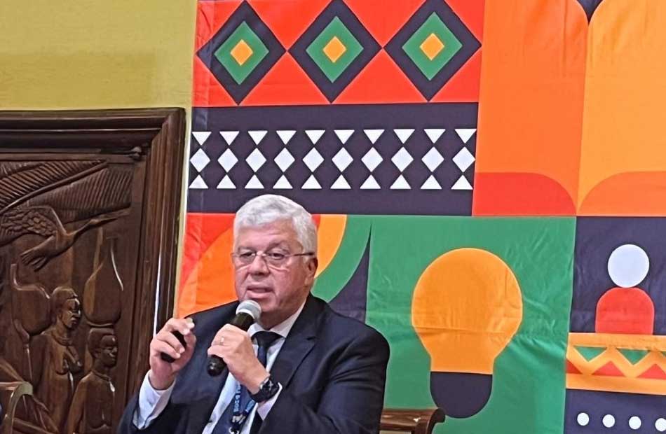 أيمن عاشور يشارك في منتدى اليونسكو 2024 حول التعليم العالي في إفريقيا بنيروبي