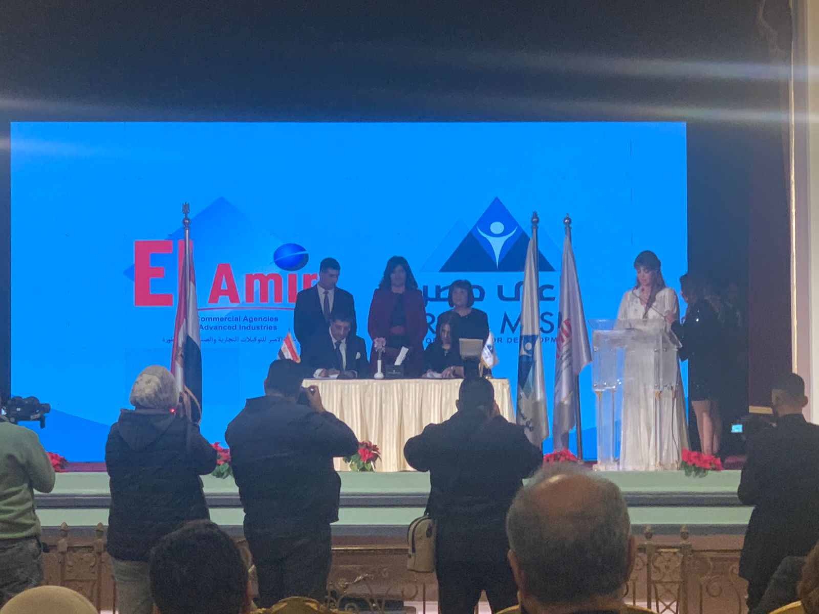 أمير رمزي يكشف تفاصيل مدينة راعي مصر في المنيا لدعم الفئات الأولى بالرعاية أمير رمزي يكشف تفاصيل مدينة راعي مصر في المنيا لدعم الفئات الأولى بالرعاية