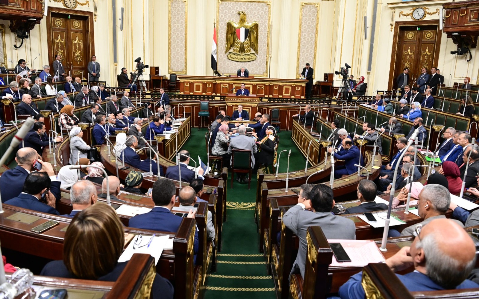 المساواة بين الرجل والمرأة بقانون العمل الجديد