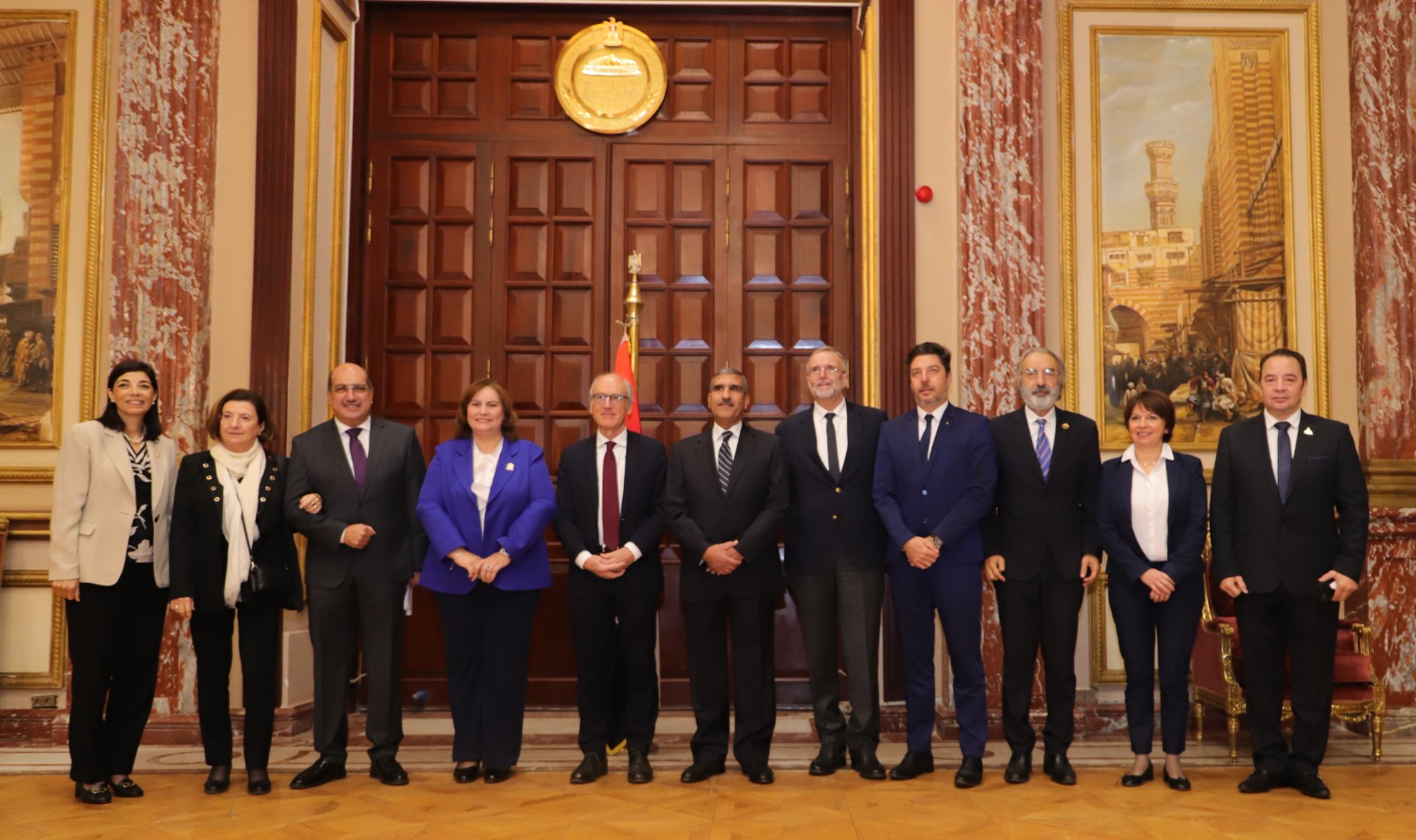 خلال لقائه وفد الشيوخ الفرنسي.. إيهاب وهبة يطالب بوقف الحرب والإعتداءات الإسرائيلية على غزة خلال لقائه وفد الشيوخ الفرنسي.. إيهاب وهبة يطالب بوقف الحرب والإعتداءات الإسرائيلية على غزة