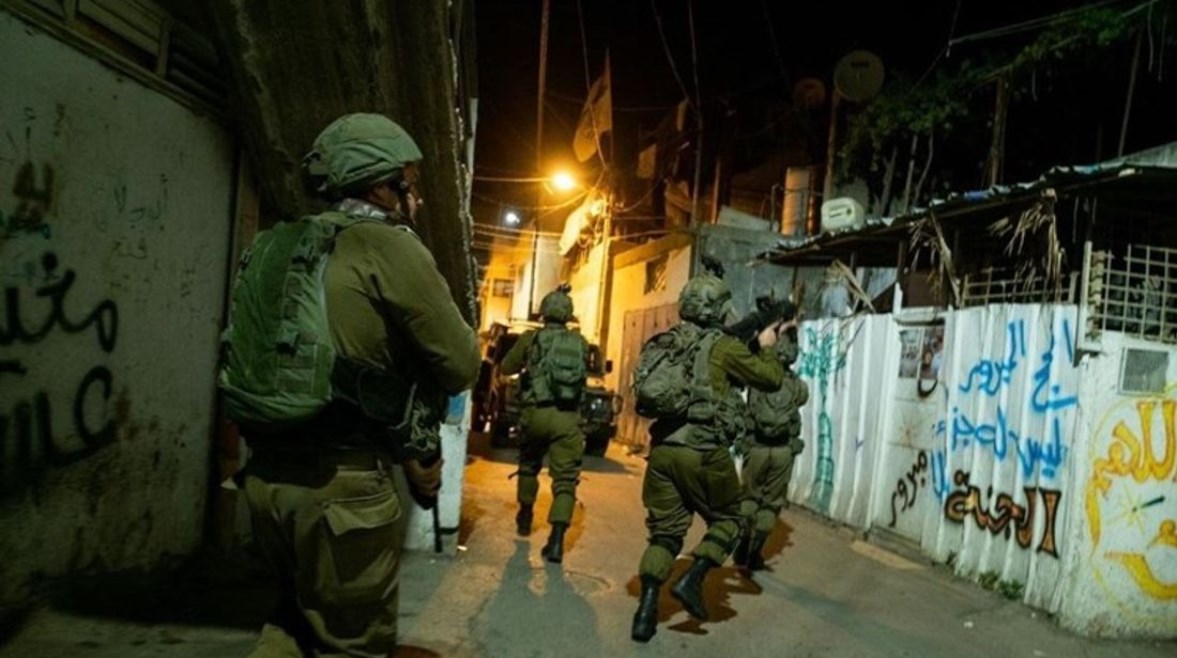 مجزرة جديدة.. جيش الاحتلال يقتحم مدينة طولكرم مجزرة جديدة.. جيش الاحتلال يقتحم مدينة طولكرم