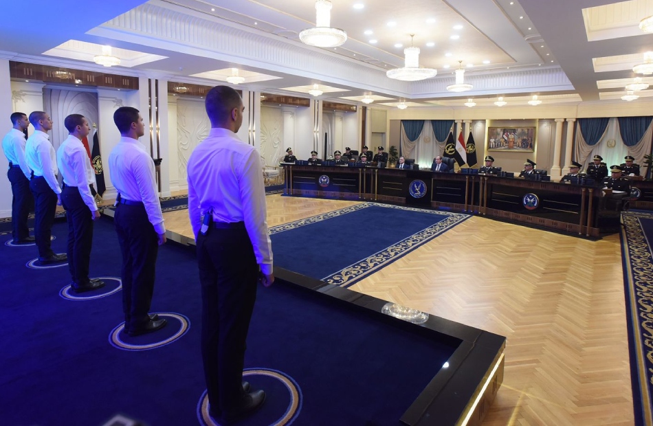 الرئيس السيسي يوجه بتعزيز جهود الارتقاء بأداء جهاز الشرطة