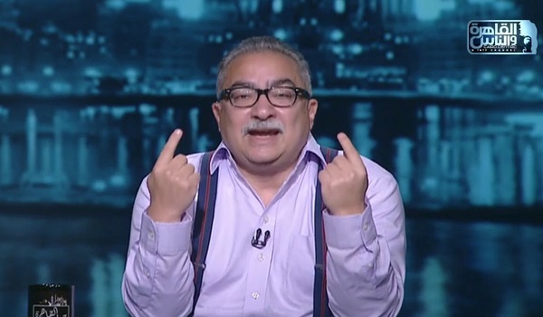 إبراهيم عيسى: قرارات وزارة التعليم تتحول لـ”مطرقة” فوق رأس المصريين