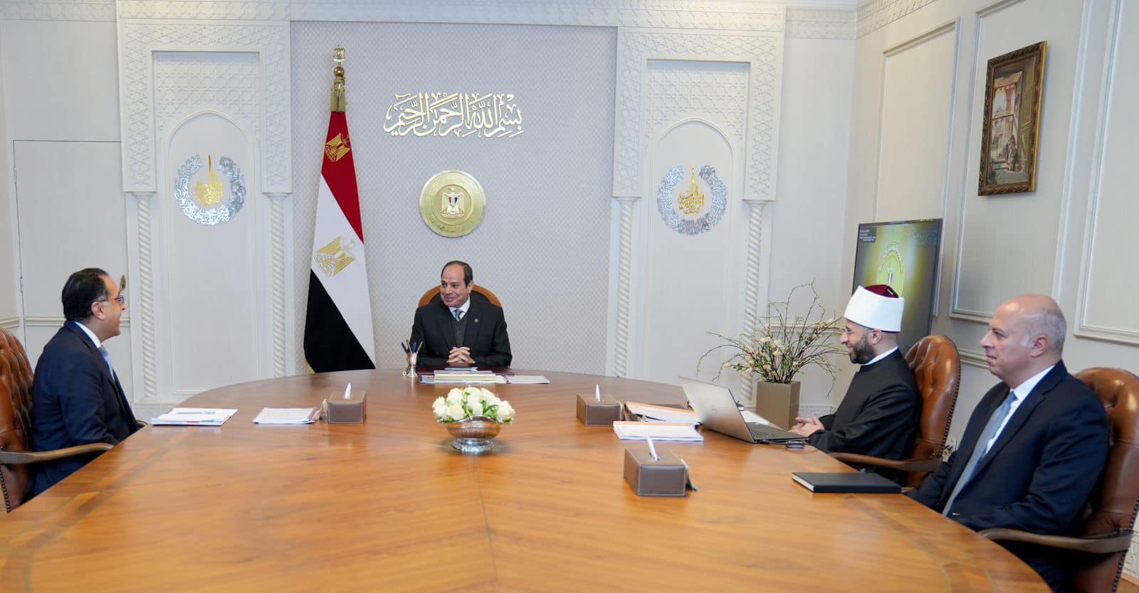 الرئيس السيسى يوجه بالدراسة الدقيقة لمبادرة عودة الكتاتيب وجدوى تطبيقها ومدى تأثيرها الرئيس السيسى يوجه بالدراسة الدقيقة لمبادرة عودة الكتاتيب وجدوى تطبيقها ومدى تأثيرها