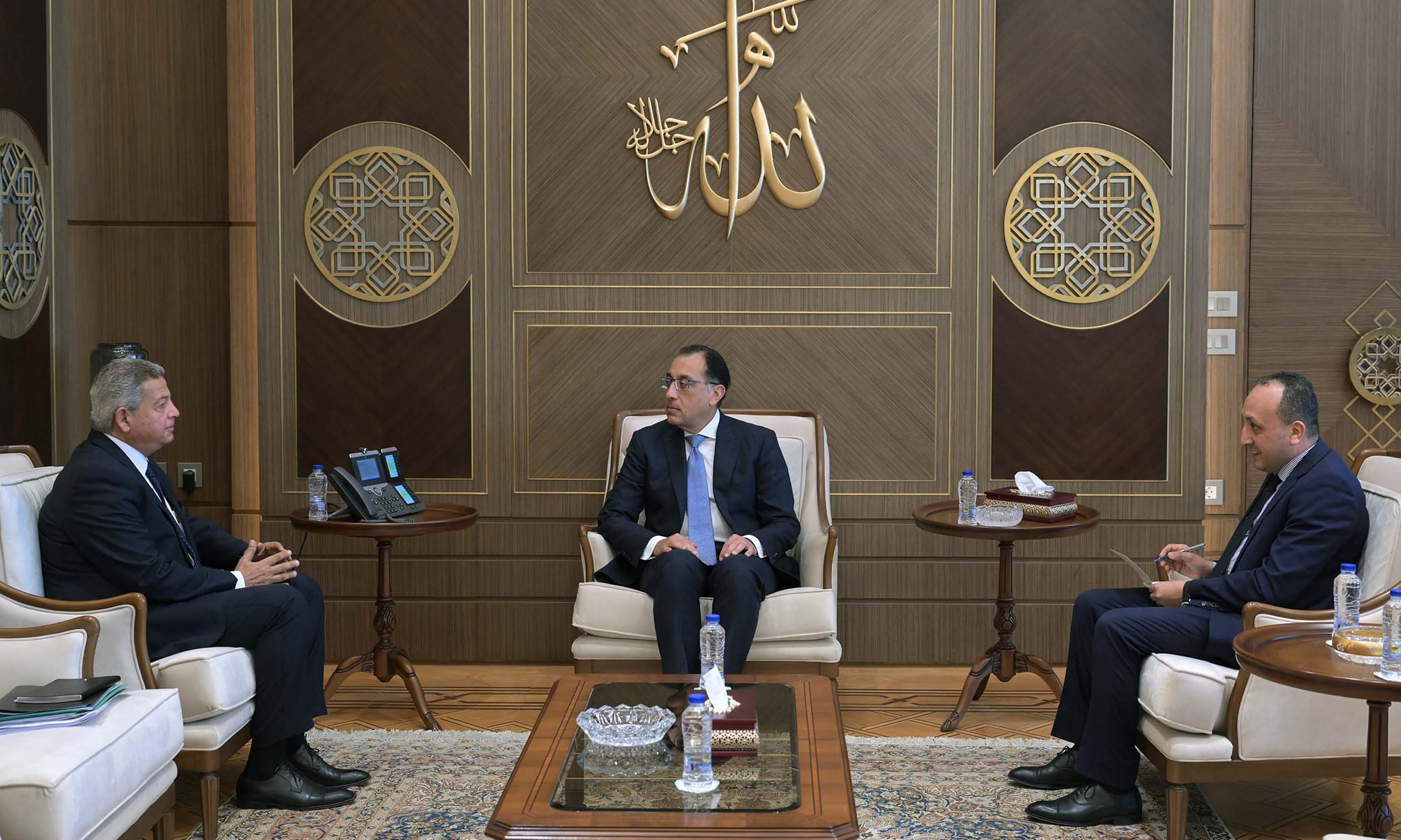 “مدبولي” ندعم التحالف الوطني لتنمية العمل الأهلي وتوزيع 2 مليون كرتونة رمضان “مدبولي” ندعم التحالف الوطني لتنمية العمل الأهلي وتوزيع 2 مليون كرتونة رمضان