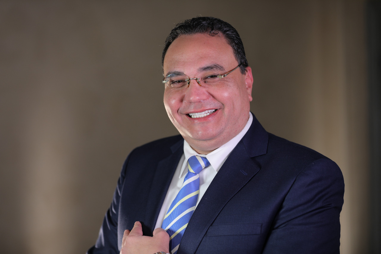 الدكتور وليد هنداوي