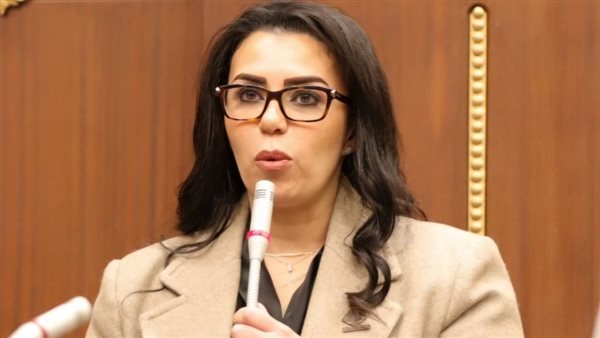 سها سعيدتطالب بإعادة النظر في لائحة قصور الثقافة سها سعيدتطالب بإعادة النظر في لائحة قصور الثقافة