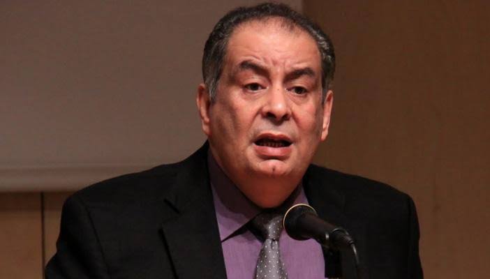 «عيدكم سعيد أيها الأخوة الأُرثوذُكس».. سر خروج يوسف زيدان من «السرداب» في احتفالات عيد الميلاد 