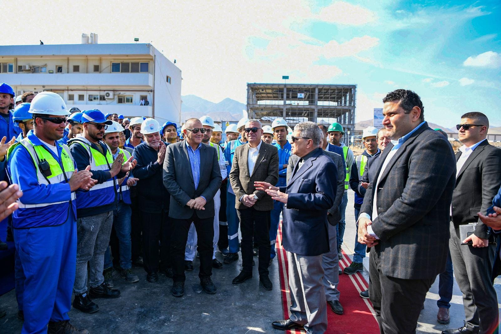 الفريق أسامة ربيع: تكليف رئاسي جديد ببناء ١٢سفينة صيد أعالي بحار لتطوير أسطول الصيد المصري