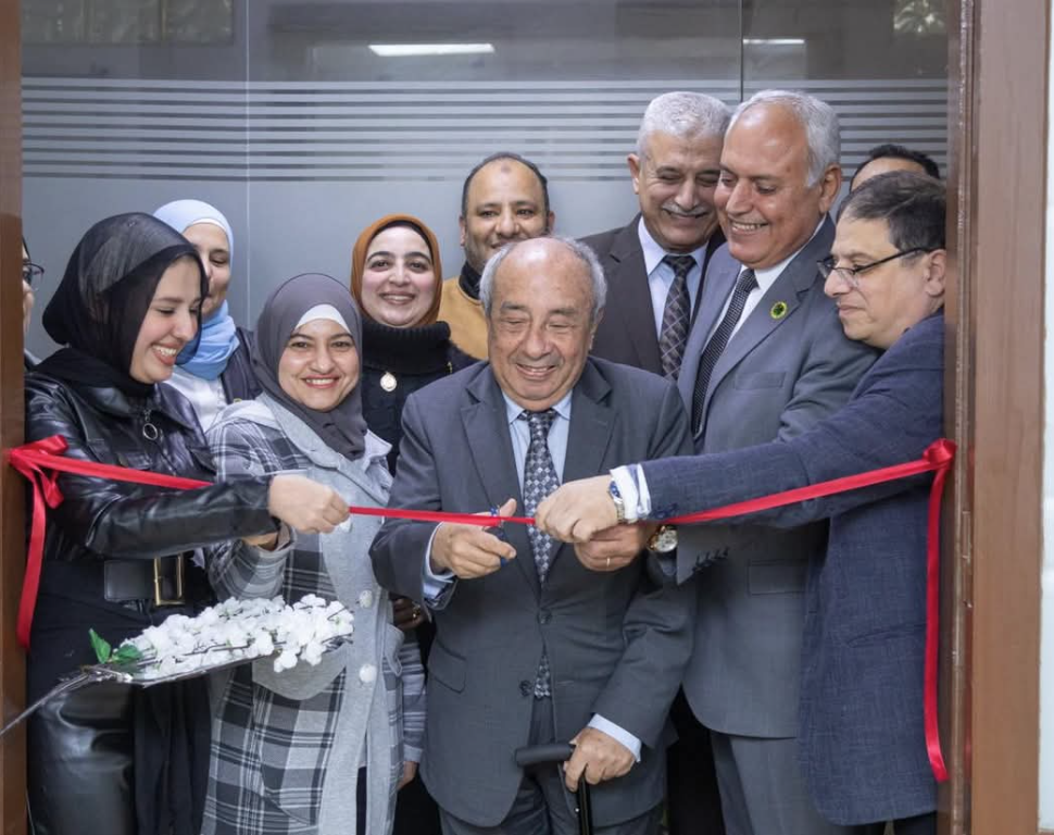 نقيب المهندسين يفتتح نادي المهندسين برأس البر بعد تطويره.. ومركز التدريب بمقر النقابة نقيب المهندسين يفتتح نادي المهندسين برأس البر بعد تطويره.. ومركز التدريب بمقر النقابة