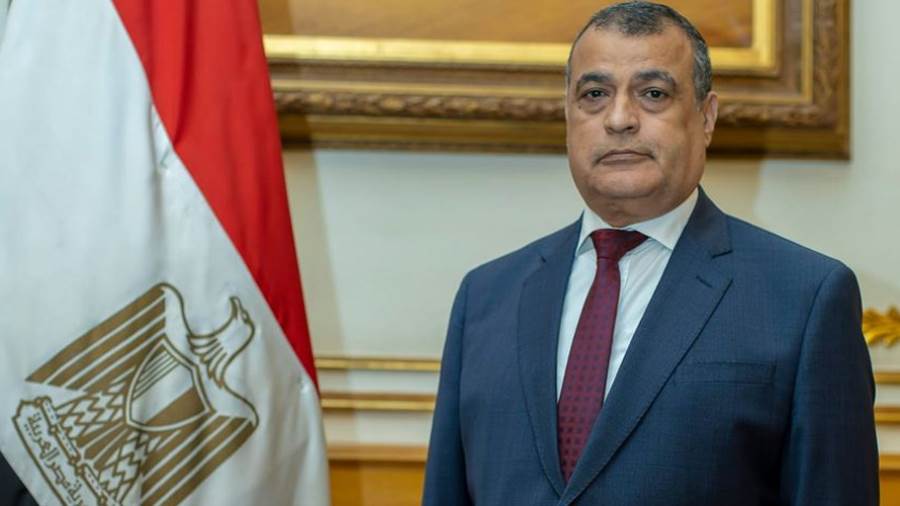 لمباشرة سير العملية الإنتاجية.. وزير الدولة للإنتاج الحربي يقوم بجولة مفاجئة لشركةأبو زعبل للكيماويات المتخصصة لمباشرة سير العملية الإنتاجية.. وزير الدولة للإنتاج الحربي يقوم بجولة مفاجئة لشركةأبو زعبل للكيماويات المتخصصة