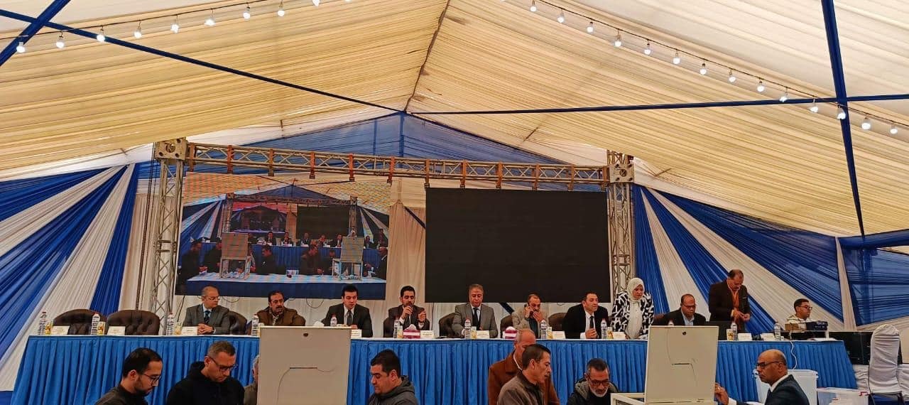 وزير الإسكان:إجراء القرعة التاسعة على الأراضي التي تم توفيق أوضاعها بمنطقة القادسية بالعبور الجديدة وزير الإسكان:إجراء القرعة التاسعة على الأراضي التي تم توفيق أوضاعها بمنطقة القادسية بالعبور الجديدة