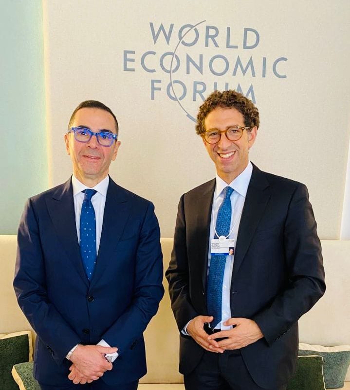 وزير الاستثمار والتجارة الخارجية يلتقى المؤسس والرئيس التنفيذي لشركة MNT-Halan وزير الاستثمار والتجارة الخارجية يلتقى المؤسس والرئيس التنفيذي لشركة MNT-Halan