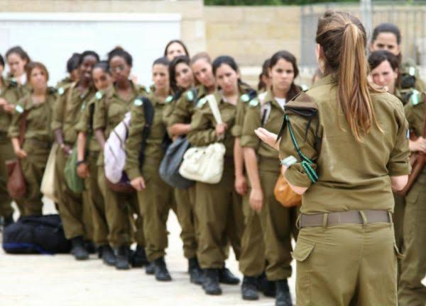 «حماس» تعلن أسماء المجندات الإسرائيليات المقرر الإفراج عنهن غدا «حماس» تعلن أسماء المجندات الإسرائيليات المقرر الإفراج عنهن غدا