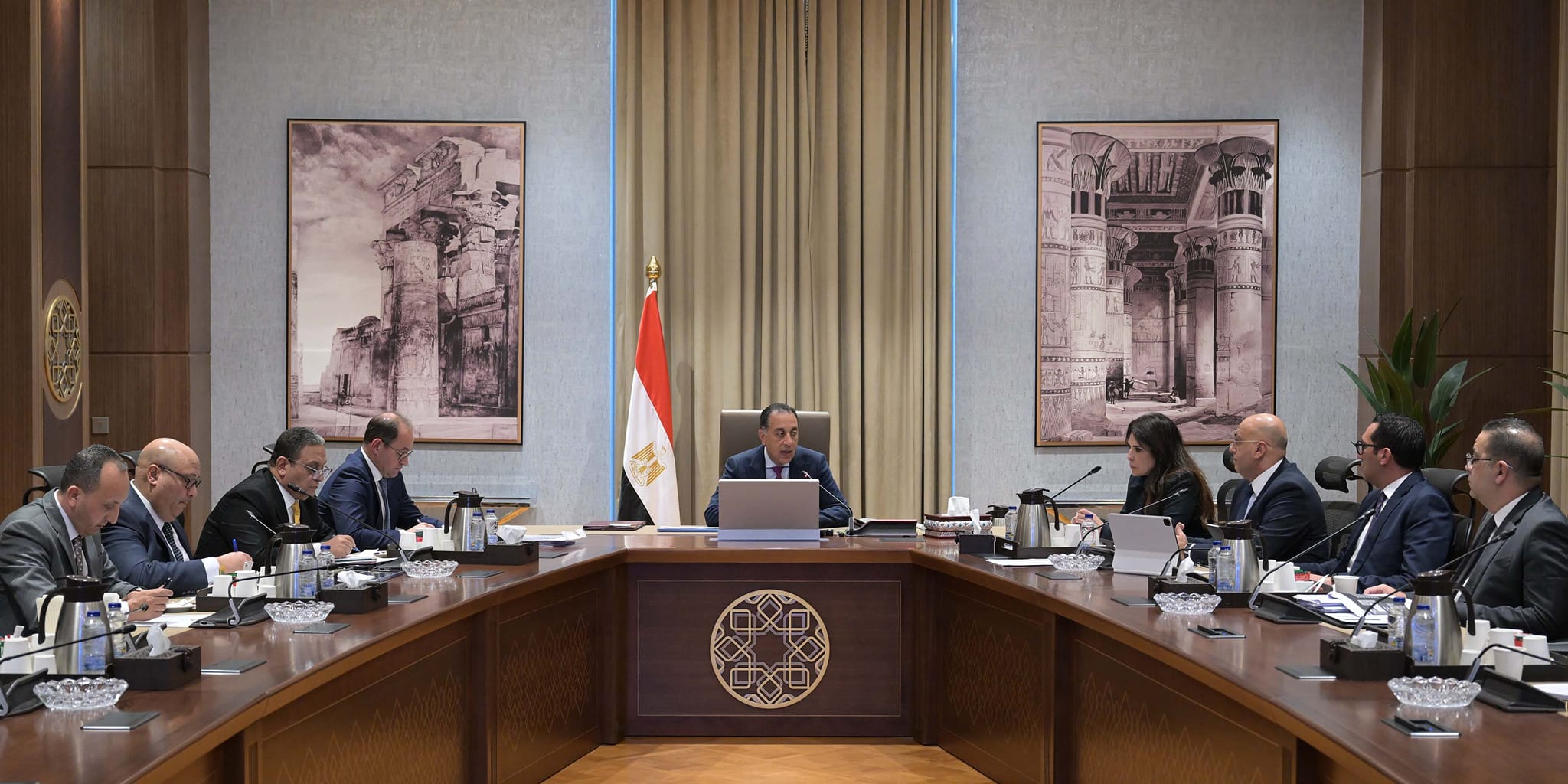 “رئيس الوزراء” يشدد على أهمية دور جهاز تنمية المشروعات في تعزيز نمو ريادة الأعمال وتنفيذ رؤية مصر 2030 “رئيس الوزراء” يشدد على أهمية دور جهاز تنمية المشروعات في تعزيز نمو ريادة الأعمال وتنفيذ رؤية مصر 2030