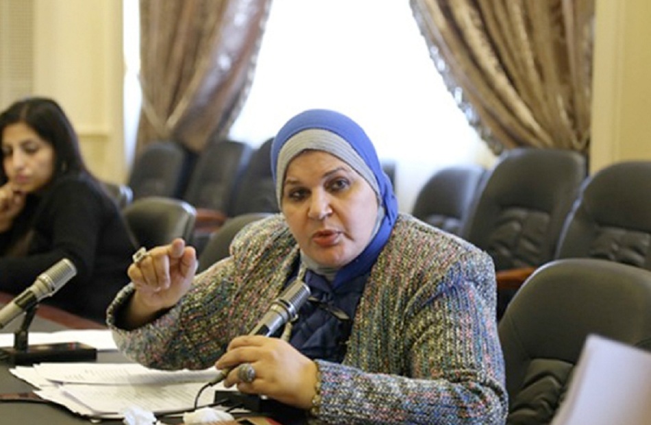 النائبة مايسة عطوة: احتشاد المصريين أمام معبر رفح لتأكيد موقف الدولة المصرية برفض تهجير الفلسطينيين النائبة مايسة عطوة: احتشاد المصريين أمام معبر رفح لتأكيد موقف الدولة المصرية برفض تهجير الفلسطينيين