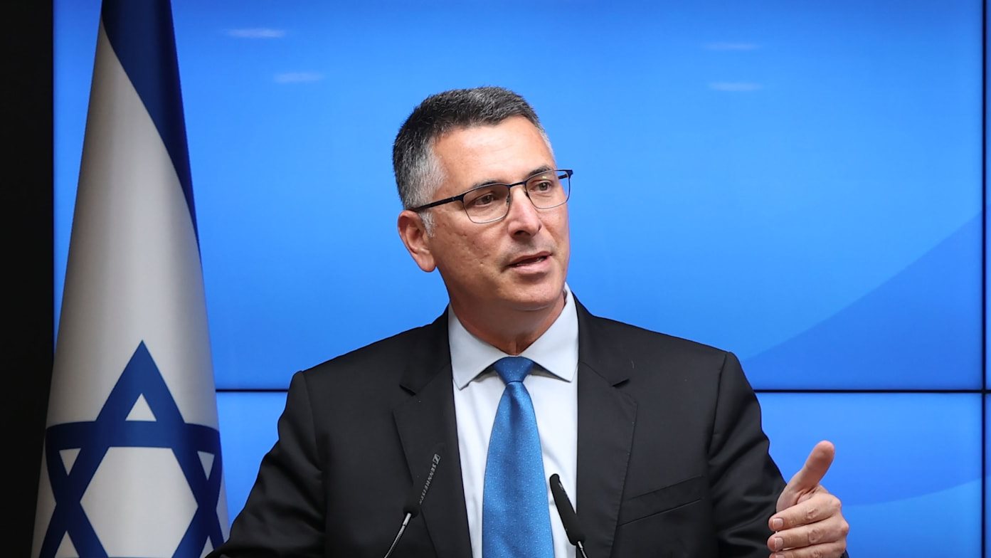 وزير خارجية الاحتلال: إسرائيل ملتزمة بتطبيق اتفاق وقف إطلاق النار وتستعد للعودة للخيار العسكري إذا فشلت الدبلوماسية وزير خارجية الاحتلال: إسرائيل ملتزمة بتطبيق اتفاق وقف إطلاق النار وتستعد للعودة للخيار العسكري إذا فشلت الدبلوماسية