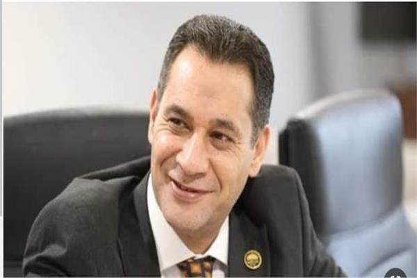 برلماني: قرار رفع الحد الأدنى للأجور إنجاز إضافي يسجل لصالح الدولة برلماني: قرار رفع الحد الأدنى للأجور إنجاز إضافي يسجل لصالح الدولة