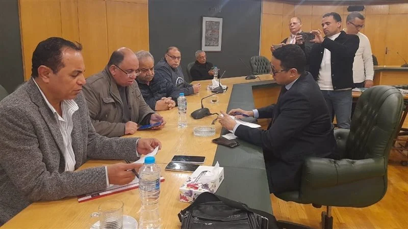 أحمد يوسف أبو هارون آخر المتقدمين للترشح في انتخابات مجلس الصحفيين أحمد يوسف أبو هارون آخر المتقدمين للترشح في انتخابات مجلس الصحفيين