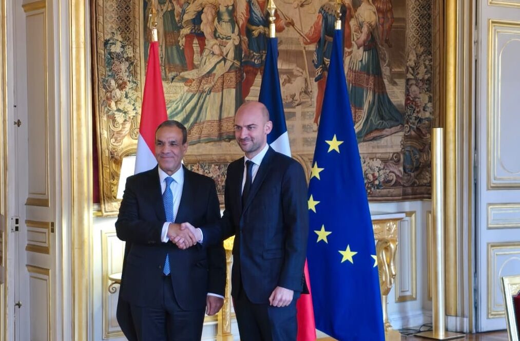 وزيرا خارجية مصر وفرنسا يبحثان تعزيز التعاون الاقتصادي والتطورات الإقليمية وزيرا خارجية مصر وفرنسا يبحثان تعزيز التعاون الاقتصادي والتطورات الإقليمية
