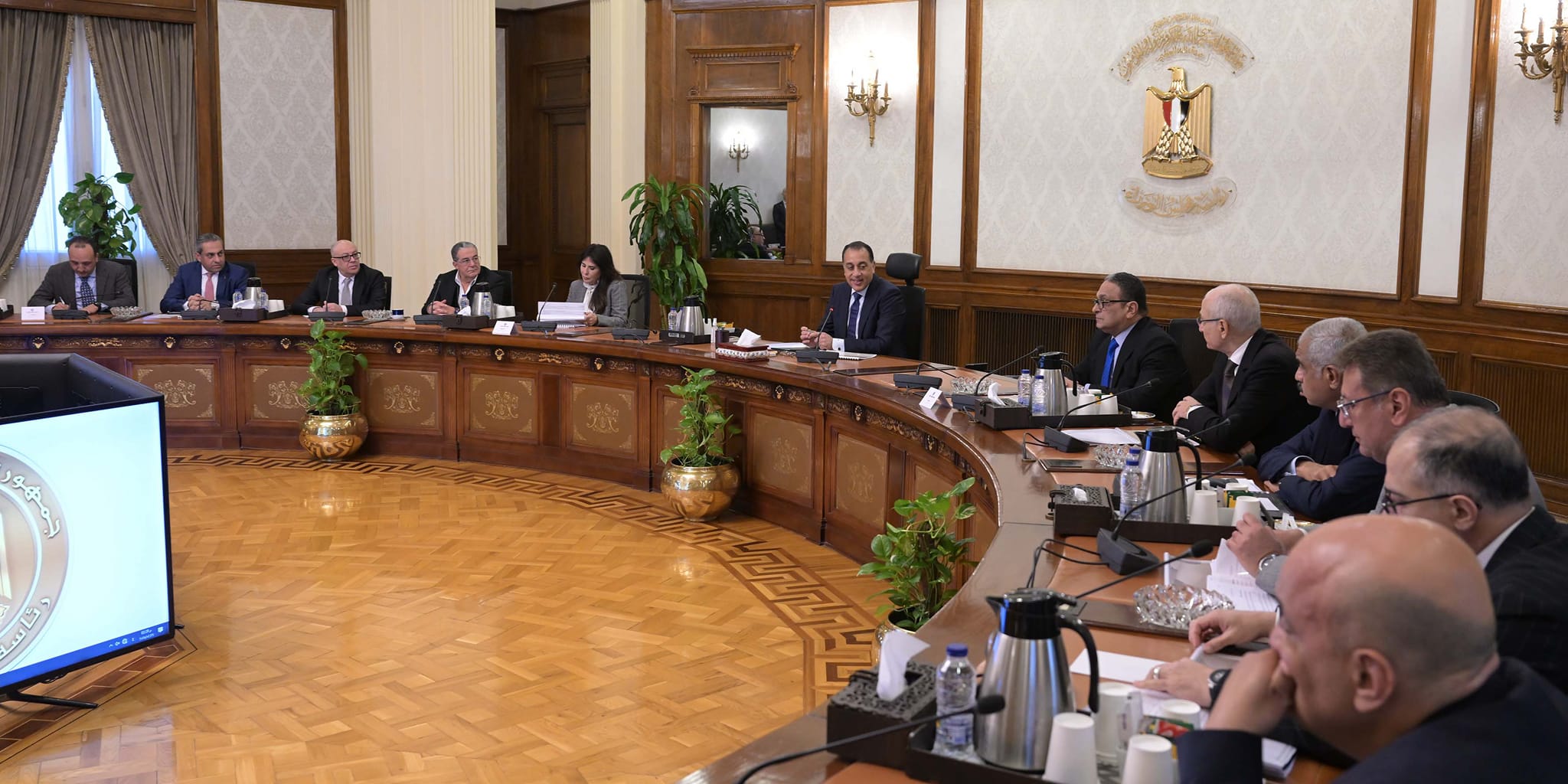 رئيس الوزراء: مصر ترسم رؤية متكاملة لإعادة إعمار غزة رئيس الوزراء: مصر ترسم رؤية متكاملة لإعادة إعمار غزة