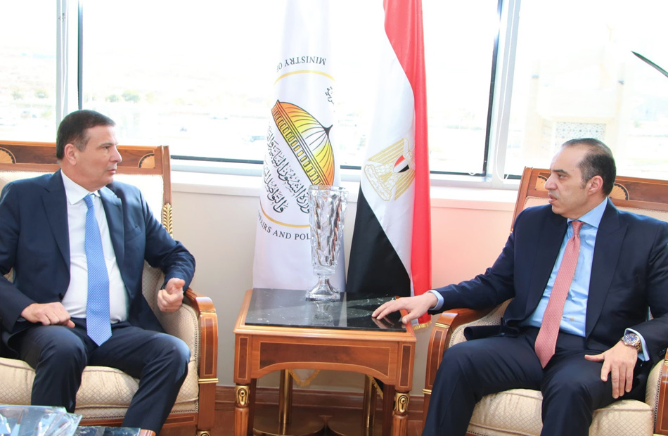 وزيرا الزراعة والشئون النيابية يناقشان سبل التعاونيات الزراعية والأطر المؤسسية والتشريعية لها