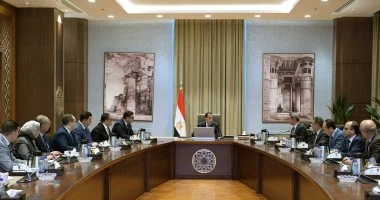 رئيس الوزراء يلتقي أعضاء اللجنة الاستشارية لتطوير السياحة المصرية